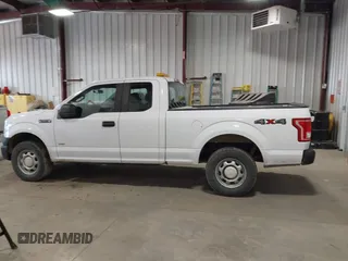2015 Ford F-150 XLT with VIN 1FTEX1EP6FKE21697, listed as a IAAI auction lot 41960136 with 199,653 mi miles. Bid and sale history available at carsss.com. Image 14.