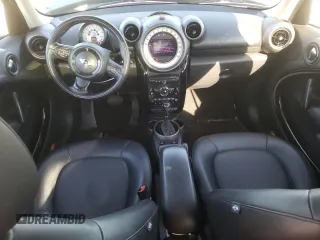 2012 MINI Countryman with VIN WMWZB3C58CWM03815, listed as a Copart auction lot 50097405 with 84,137 mi miles and Salvage Title. Bid and sale history available at DreamBid. Image 8.