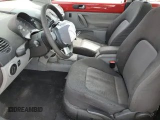2005 Volkswagen Beetle GL with VIN 3VWBK31C25M411513, listed as a Copart auction lot 55742325 with 156,872 mi miles and Salvage Title. Bid and sale history available at DreamBid. Image 7.