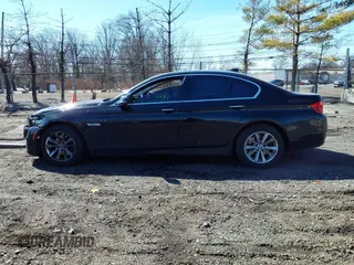 2015 BMW 5 Series 528i xDrive with VIN WBA5A7C50FD621076, listed as a IAAI auction lot 41823319 with 113,631 mi miles and . Bid and sale history available at carsss.com. Image 15.