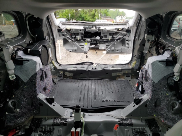 2022 Jeep Cherokee Latitude Lux with VIN 1C4PJMMX8ND511739, listed as a Copart auction lot 57050115 with 42,228 mi miles and Salvage title. Bid and sale history available at DreamBid. Image 10.