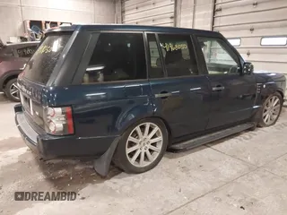 2011 Land Rover Range Rover HSE Lux z VIN SALMF1D48BA336455, wystawiony jako IAAI lot #41968050 z przebiegiem Nie podano mil oraz . Historia ofert i sprzedaży dostępna na DreamBid. Obrazek 4.