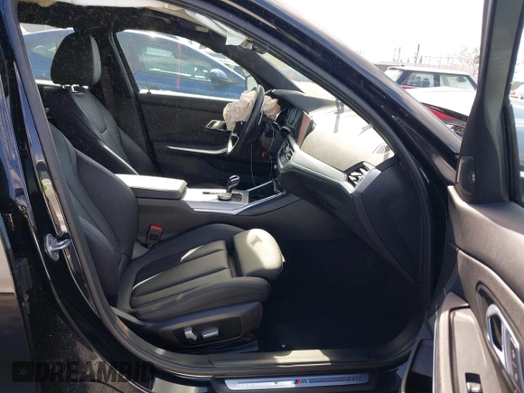2021 BMW 3 Series 330i with VIN 3MW5R1J01M8B95857, listed as a IAAI auction lot 41522820 with 1 mi miles. Bid and sale history available at carsss.com. Image 5.