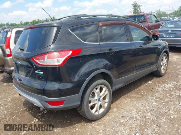 2013 Ford Escape SE z VIN 1FMCU0GXXDUB62281, wystawiony jako IAAI lot #42680002 z przebiegiem 223 654 mil mil oraz . Historia ofert i sprzedaży dostępna na DreamBid. Obrazek 4.