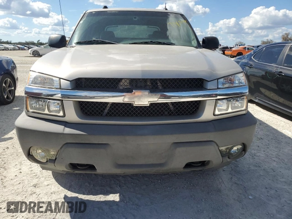 2005 Chevrolet Avalanche Z66 with VIN 3GNEC12Z35G227983, listed as a Copart auction lot 77965044 with 180,879 mi miles and Salvage Title. Bid and sale history available at carsss.com. Image 5.