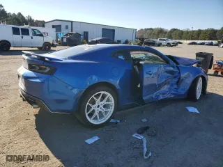 2018 Chevrolet Camaro 1LT with VIN 1G1FB1RS9J0168700, listed as a Copart auction lot 43995525 with 80,711 mi miles and Salvage Title. Bid and sale history available at carsss.com. Image 3.