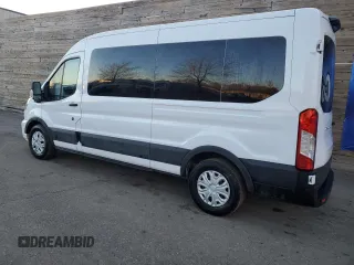 2023 Ford Transit Passenger XL with VIN 1FBAX2C82PKA70924, listed as a Copart auction lot 41698045 with 53,555 mi miles and Clean Title. Bid and sale history available at DreamBid. Image 2.