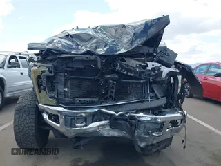 2019 Ford F-250 XL z VIN 1FT7W2BT8KEE12706, wystawiony jako IAAI lot #41906683 z przebiegiem 121 758 mil mil oraz . Historia ofert i sprzedaży dostępna na DreamBid. Obrazek 6.