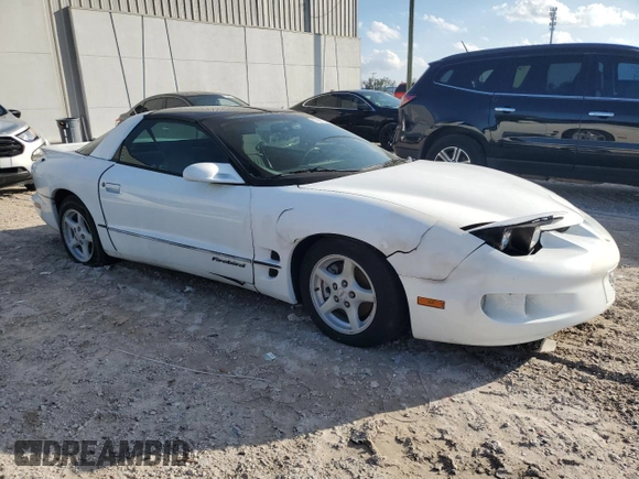 1998 Pontiac Firebird Firebird z VIN 2G2FS22K4W2216654, wystawiony jako Copart lot #87287814 z przebiegiem Nie podano mil oraz Czysty tytuł • Clean title. Historia ofert i sprzedaży dostępna na DreamBid. Obrazek 4.