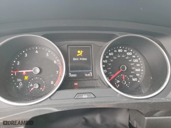 2019 Volkswagen Tiguan S with VIN 3VV1B7AX2KM132021, listed as a Copart auction lot 71241274 with 70,950 mi miles and Salvage Title. Bid and sale history available at carsss.com. Image 9.