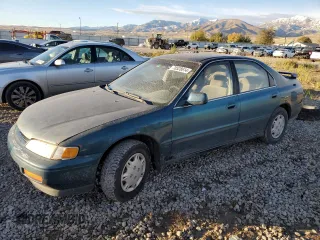 1995 Honda Accord LX with VIN JHMCD563XSC026685, listed as a Copart auction lot 78528614 with 13,044 mi miles and Salvage Title. Bid and sale history available at carsss.com. Image 1.