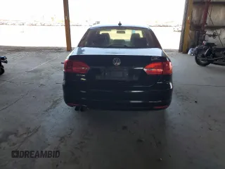 2012 Volkswagen Jetta SE z VIN 3VWDP7AJ7CM419717, wystawiony jako Copart lot #64624805 z przebiegiem 151 271 mil mil oraz Czysty tytuł • Clean title. Historia ofert i sprzedaży dostępna na DreamBid. Obrazek 6.