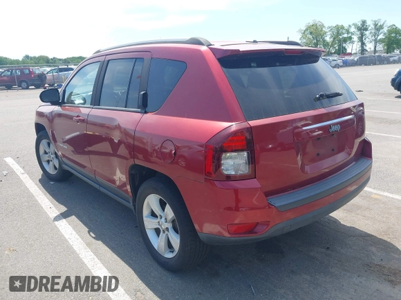 2016 Jeep Compass Sport with VIN 1C4NJCBA5GD634322, listed as a IAAI auction lot 42250362 with 135,624 mi miles and . Bid and sale history available at DreamBid. Image 3.
