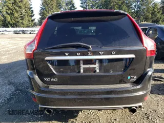 2017 Volvo XC60 R-Design with VIN YV449MRS7H2128140, listed as a Copart auction lot 89215325 with 61,559 mi miles and Salvage title. Bid and sale history available at DreamBid. Image 6.