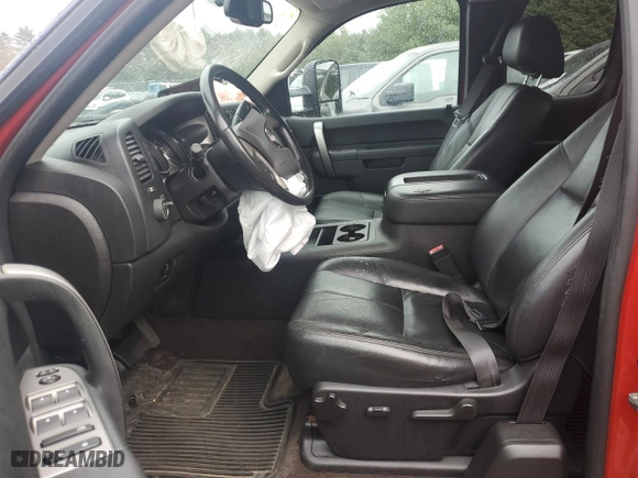 2013 GMC Sierra 2500HD SLE with VIN 1GT220CG8DZ396756, listed as a Copart auction lot 83206494 with 0 mi miles and Salvage Title. Bid and sale history available at carsss.com. Image 7.