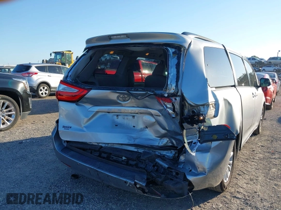 2015 Toyota Sienna XLE with VIN 5TDYK3DC9FS610925, listed as a IAAI auction lot 42022267 with 153,997 mi miles. Bid and sale history available at carsss.com. Image 6.
