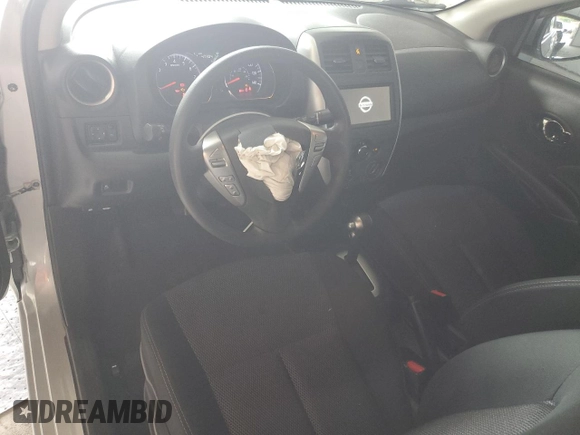 2019 Nissan Versa SV with VIN 3N1CN7AP3KL858980, listed as a Copart auction lot 61161385 with 47,304 mi miles and Salvage title. Bid and sale history available at DreamBid. Image 8.