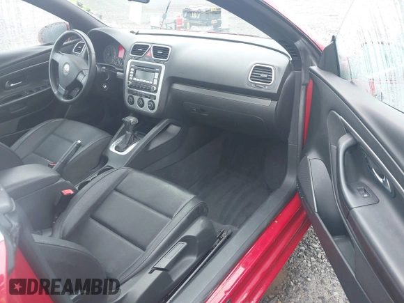 2008 Volkswagen Eos Turbo с VIN WVWBA71F48V056989, выставлен на аукционе IAAI как лот 41929313 с пробегом 79 819 миль миль и . История ставок и продаж доступна на DreamBid. Изображение 5.