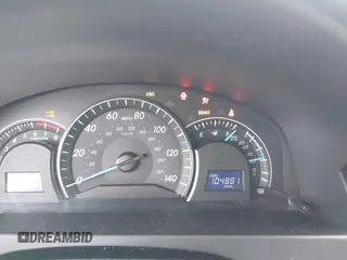 2015 Toyota Camry XLE with VIN 4T1BF1FK1FU475840, listed as a IAAI auction lot 41916282 with 104,881 mi miles. Bid and sale history available at carsss.com. Image 7.