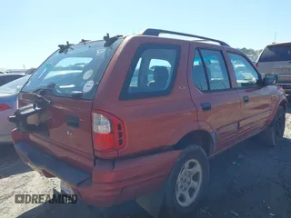 2000 Isuzu Rodeo S with VIN 4S2CK58W5Y4342386, listed as a IAAI auction lot 41778995 with 221,718 mi miles and . Bid and sale history available at DreamBid. Image 4.