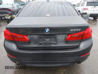 2019 BMW 5 Series 530e iPerformance with VIN WBAJA9C53KB399794, listed as a IAAI auction lot 41561874 with Not Provided miles. Bid and sale history available at carsss.com. Image 16.