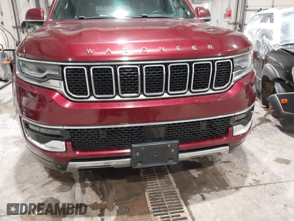 2022 Jeep Wagoneer Series III with VIN 1C4SJVDT4NS113100, listed as a IAAI auction lot 41727706 with 64,694 mi miles and . Bid and sale history available at DreamBid. Image 6.