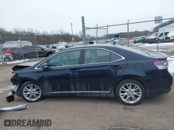 2010 Lexus HS 250h with VIN JTHBB1BA4A2007357, listed as a IAAI auction lot 41319857 with 60,741 mi miles and . Bid and sale history available at DreamBid. Image 14.