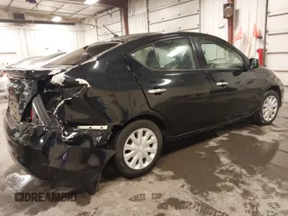 2014 Nissan Versa SV with VIN 3N1CN7AP3EK462106, listed as a IAAI auction lot 41636914 with 117,155 mi miles. Bid and sale history available at carsss.com. Image 4.