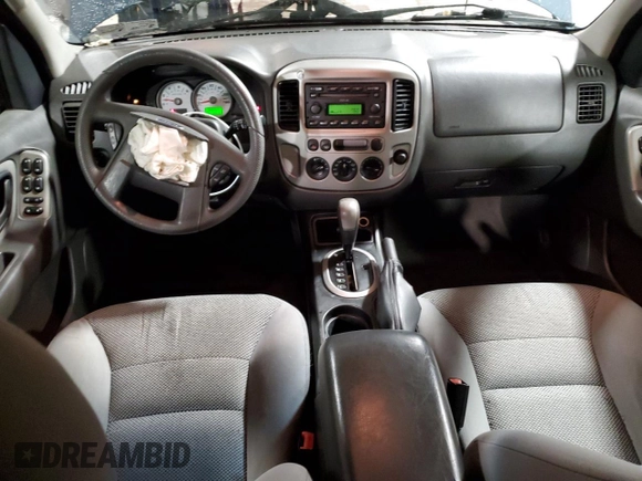 2005 Ford Escape XLT with VIN 1FMYU93145DA17072, listed as a Copart auction lot 47101705 with 202,218 mi miles and Salvage Title. Bid and sale history available at carsss.com. Image 8.