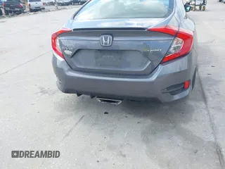 2019 Honda Civic Sedan Sport with VIN 19XFC2F8XKE035939, listed as a IAAI auction lot 42032928 with 84,414 mi miles. Bid and sale history available at carsss.com. Image 17.