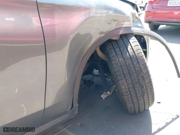 2017 Mercedes-Benz GLC with VIN WDC0G4JB9HF172775, listed as a IAAI auction lot 41865330 with 55,917 mi miles. Bid and sale history available at carsss.com. Image 18.