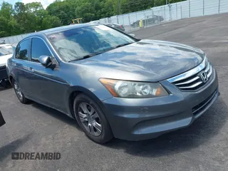 2012 Honda Accord SE z VIN 1HGCP2F64CA147261, wystawiony jako IAAI lot #42172215 z przebiegiem 154 303 mil mil oraz . Historia ofert i sprzedaży dostępna na DreamBid. Obrazek 1.