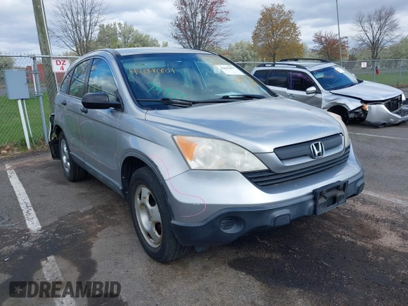 2008 Honda CR-V LX with VIN JHLRE38338C005828, listed as a IAAI auction lot 42042857 with 104,181 mi miles and . Bid and sale history available at carsss.com. Image 1.