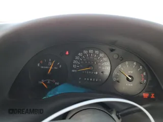 2000 Chevrolet Lumina with VIN 2G1WL52J4Y1203356, listed as a Copart auction lot 45992985 with 110,888 mi miles and Clean Title. Bid and sale history available at DreamBid. Image 9.
