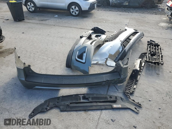 2019 Ford Expedition Max Limited с VIN 1FMJK1KT0KEA75469, выставлен на аукционе Copart как лот 44168365 с пробегом 99 066 миль миль и Списание • Salvage title. История ставок и продаж доступна на DreamBid. Изображение 15.
