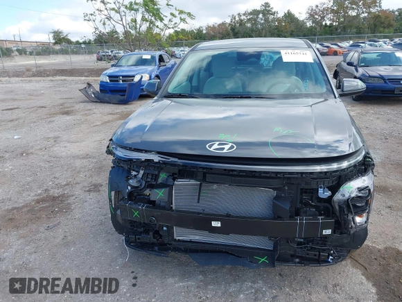 2025 Hyundai Kona SE with VIN KM8HA3AB3SU219821, listed as a IAAI auction lot 41165741 with 205 mi miles. Bid and sale history available at carsss.com. Image 13.