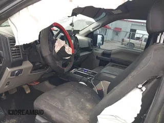 2020 Ford F-150 XL z VIN 1FTEW1CP9LKD38802, wystawiony jako IAAI lot #41879407 z przebiegiem 72 977 mil mil oraz . Historia ofert i sprzedaży dostępna na DreamBid. Obrazek 5.