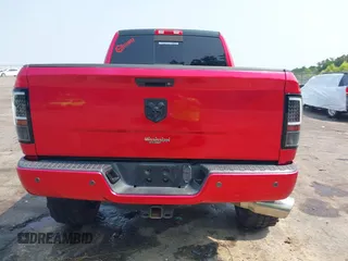 2018 Ram 2500 Laramie with VIN 3C6UR5NL4JG101943, listed as a IAAI auction lot 42351027 with 79,807 mi miles and . Bid and sale history available at DreamBid. Image 16.