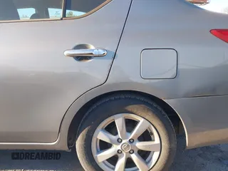 2012 Nissan Versa SL with VIN 3N1CN7AP8CL889143, listed as a IAAI auction lot 41831417 with 172,578 mi miles. Bid and sale history available at carsss.com. Image 6.