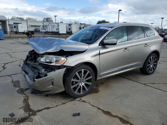 2016 Volvo XC60 T5 Drive-E Premier with VIN YV440MDK9G2853738, listed as a Copart auction lot 49302545 with 91,854 mi miles and Salvage Title. Bid and sale history available at carsss.com. Image 1.