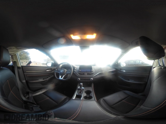 2022 Nissan Altima SR z VIN 1N4BL4CV3NN362578, wystawiony jako IAAI lot #41692324 z przebiegiem 31 877 mil mil oraz . Historia ofert i sprzedaży dostępna na DreamBid. Obrazek 19.