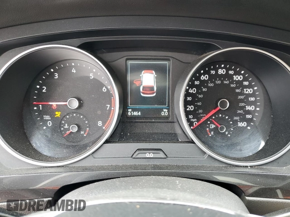 2018 Volkswagen Tiguan S with VIN 3VV1B7AXXJM013468, listed as a Copart auction lot 58371875 with 61,464 mi miles and Salvage title. Bid and sale history available at DreamBid. Image 9.