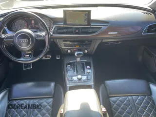 2014 Audi S7 Prestige with VIN WAUW2AFC7EN110482, listed as a Copart auction lot 76726564 with 140,427 mi miles and Clean Title. Bid and sale history available at carsss.com. Image 9.