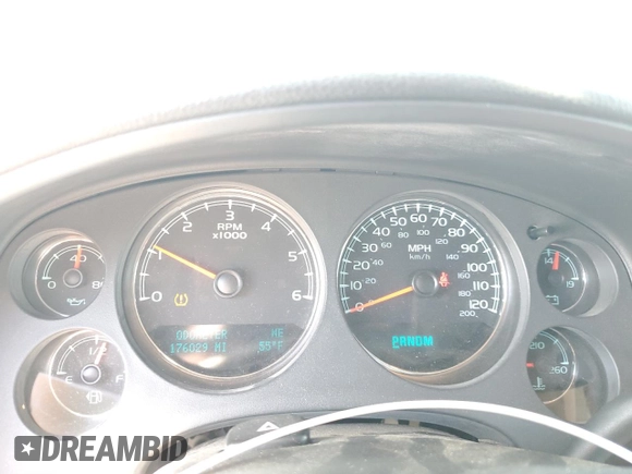 2009 Chevrolet Tahoe LTZ with VIN 1GNFK33089R139455, listed as a Copart auction lot 58953995 with 176,029 mi miles and Salvage title. Bid and sale history available at DreamBid. Image 9.