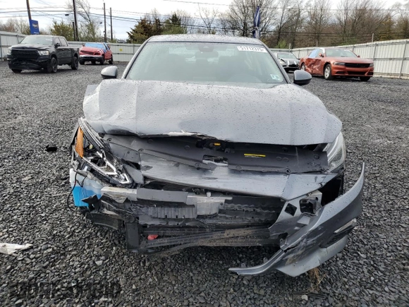 2021 Nissan Altima SV z VIN 1N4BL4DW5MN312108, wystawiony jako Copart lot #51712375 z przebiegiem 28 491 mil mil oraz Szkoda całkowita • Salvage title. Historia ofert i sprzedaży dostępna na DreamBid. Obrazek 5.