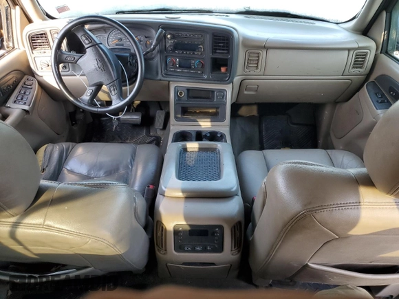 2004 Chevrolet Avalanche Z71 with VIN 3GNEK12TX4G246057, listed as a Copart auction lot 69157534 with 116,382 mi miles and Non Repairable. Bid and sale history available at DreamBid. Image 8.
