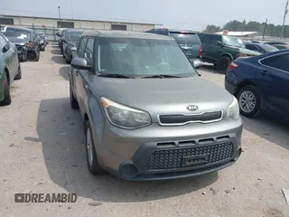 2014 Kia Soul with VIN KNDJN2A20E7072753, listed as a IAAI auction lot 41802683 with 147,357 mi miles. Bid and sale history available at carsss.com. Image 1.