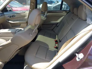 2010 Mercedes-Benz E 350 Luxury z VIN WDDHF8HB3AA180002, wystawiony jako IAAI lot #42760066 z przebiegiem 207 067 mil mil oraz . Historia ofert i sprzedaży dostępna na DreamBid. Obrazek 8.