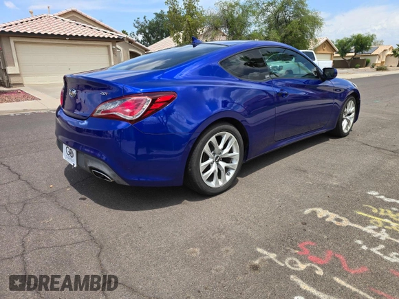 2013 Hyundai Genesis Coupe Premium z VIN KMHHT6KD3DU090574, wystawiony jako Copart lot #57272205 z przebiegiem 129 705 mil mil oraz Tytuł czysty. Historia ofert i sprzedaży dostępna na DreamBid. Obrazek 4.