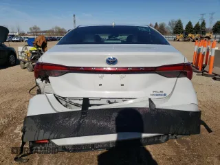 2022 Toyota Avalon Hybrid XLE z VIN 4T1AA1AB3NU013764, wystawiony jako Copart lot #52935075 z przebiegiem 60 590 mil mil oraz Szkoda całkowita • Salvage title. Historia ofert i sprzedaży dostępna na DreamBid. Obrazek 6.